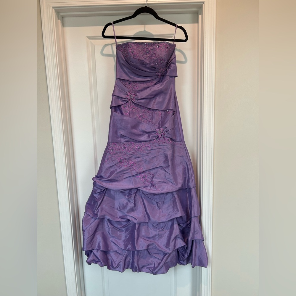 Lavender Strapless Tiered Evening Dress